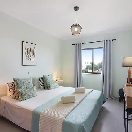 Garden And Sea View Appartement *